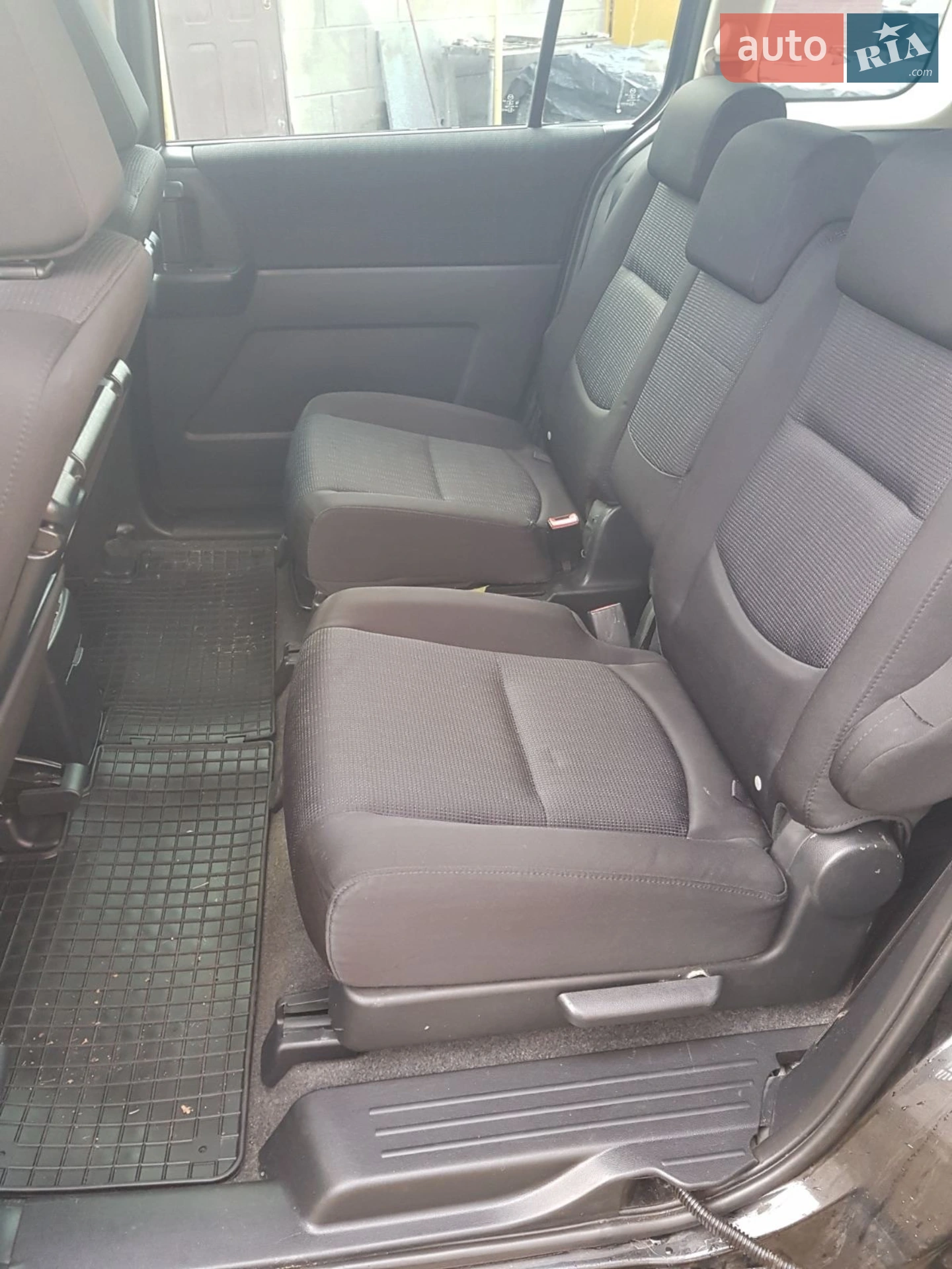 2010 Mazda 5 - мініатюра 7