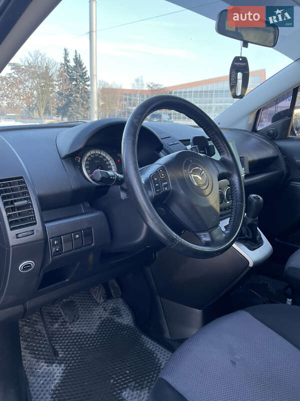 Минивэн Mazda 5 2007 в Запорожье
