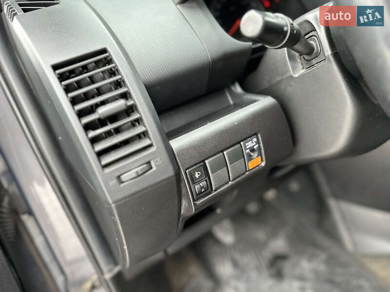 Мінівен Mazda 5 2010 в Дрогобичі фото 28 Мінівен Mazda 5 2010 в Дрогобичі