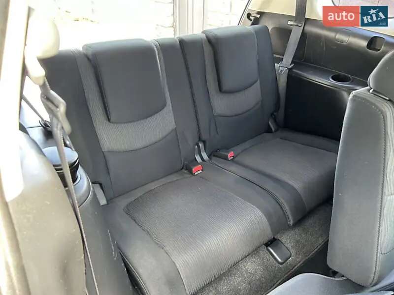 Минивэн Mazda 5 2009 в Ровно