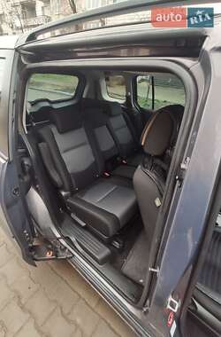 Минивэн Mazda 5 2007 в Татарбунарах