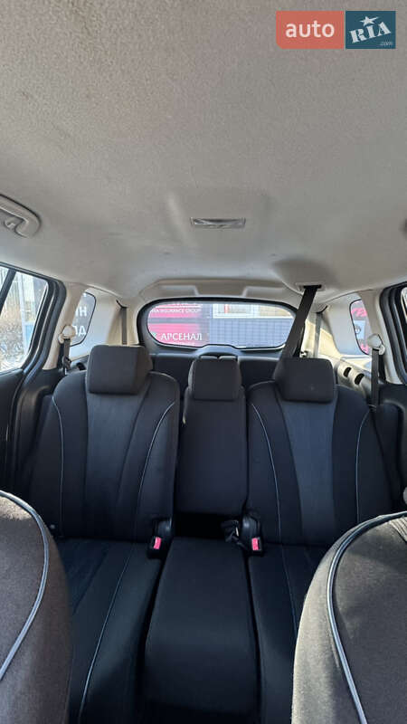Минивэн Mazda 5 2011 в Белгороде-Днестровском