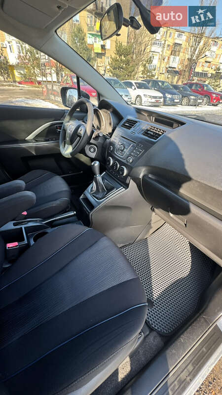 Минивэн Mazda 5 2011 в Белгороде-Днестровском