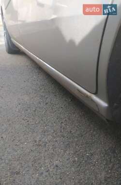 Минивэн Mazda 5 2008 в Днепре
