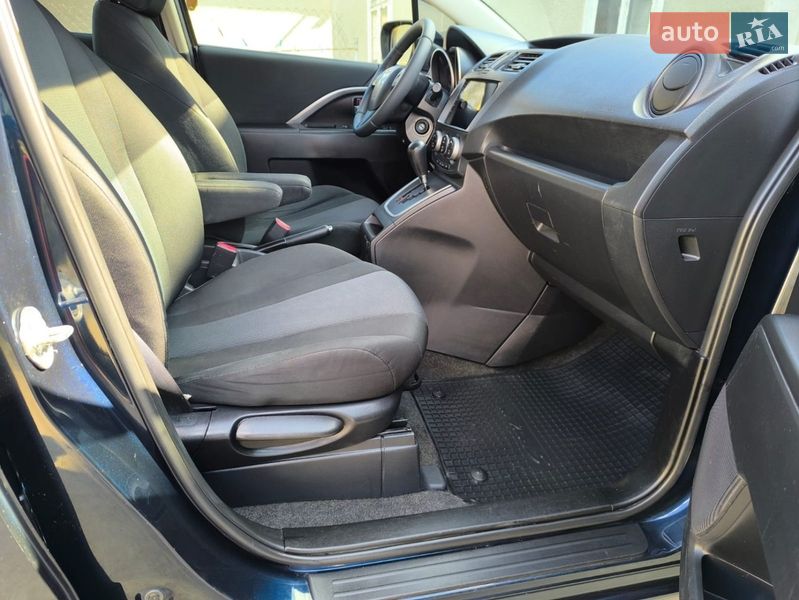 Минивэн Mazda 5 2014 в Черновцах