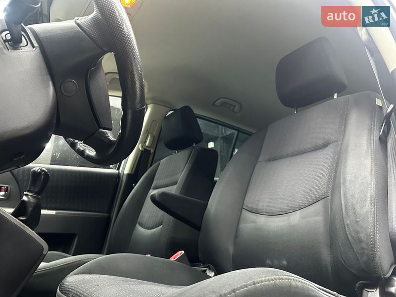 Минивэн Mazda 5 2009 в Черновцах
