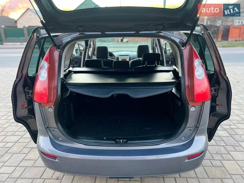 Мінівен Mazda 5 2007 в Ізмаїлі