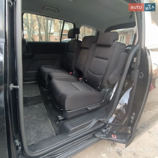 Минивэн Mazda 5 2008 в Николаеве