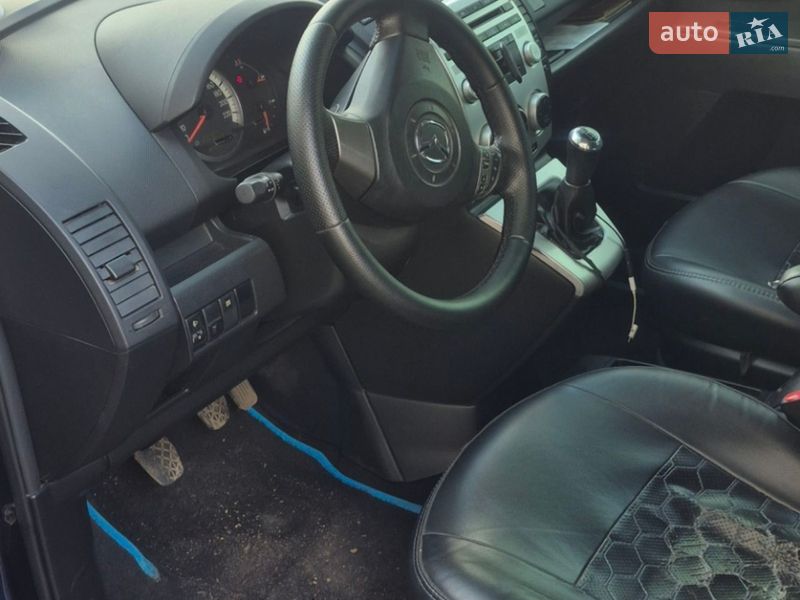 Минивэн Mazda 5 2007 в Павлограде