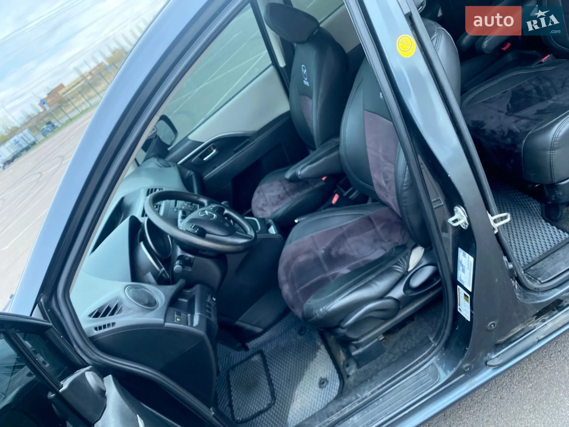 2012 Mazda 5 - мініатюра 13