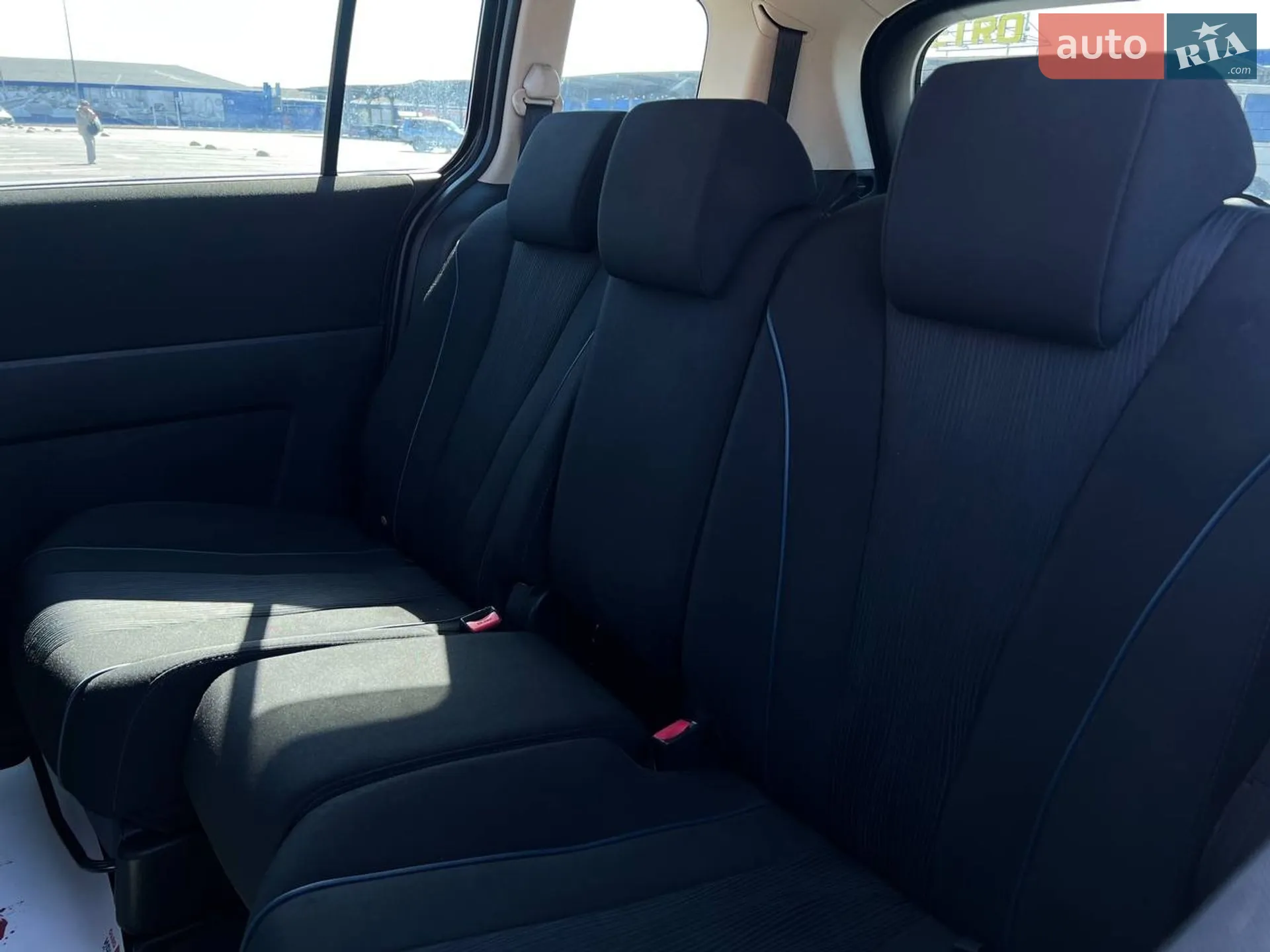 2012 Mazda 5 - мініатюра 9