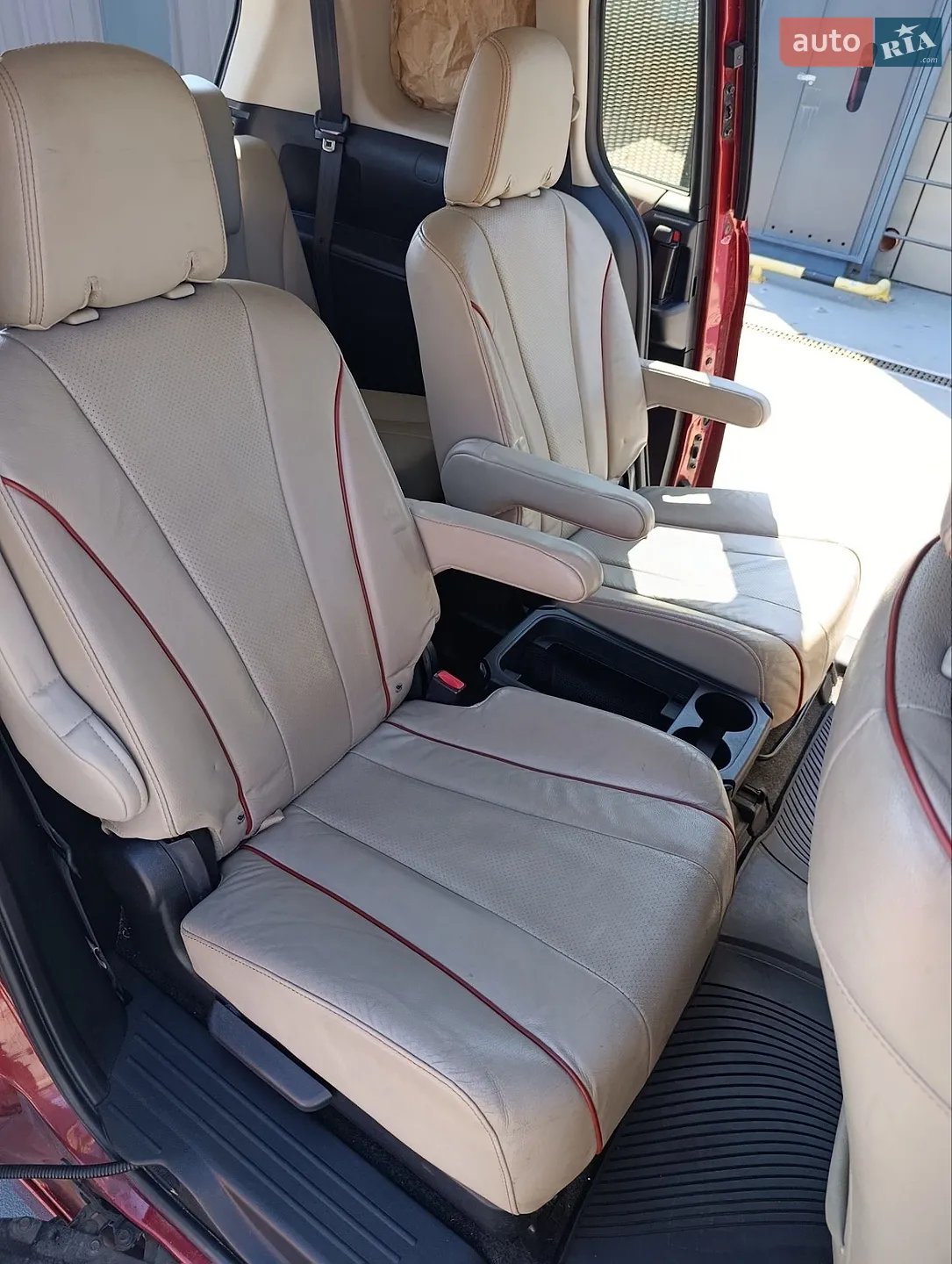 2012 Mazda 5 - мініатюра 16