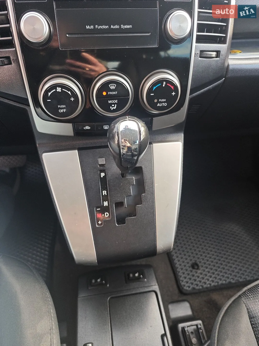 2010 Mazda 5 - мініатюра 13
