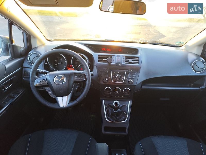 Мінівен Mazda 5 2011 в Староказачьем