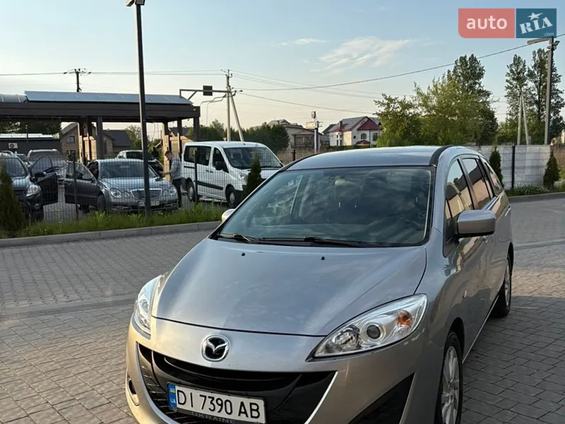 Mazda 5 2011