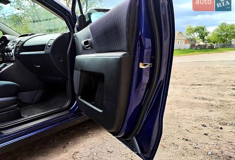 Минивэн Mazda 5 2009 в Новой Водолаге