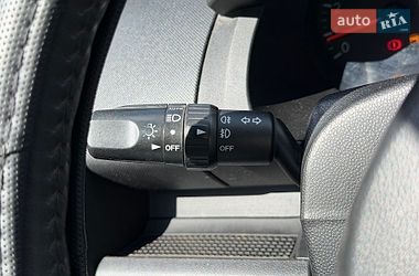 Минивэн Mazda 5 2006 в Виннице