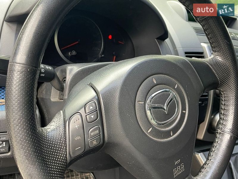 Минивэн Mazda 5 2009 в Киеве