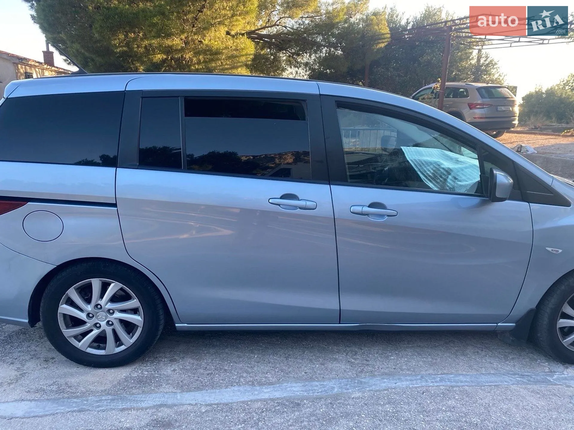 2011 Mazda 5 - мініатюра 6