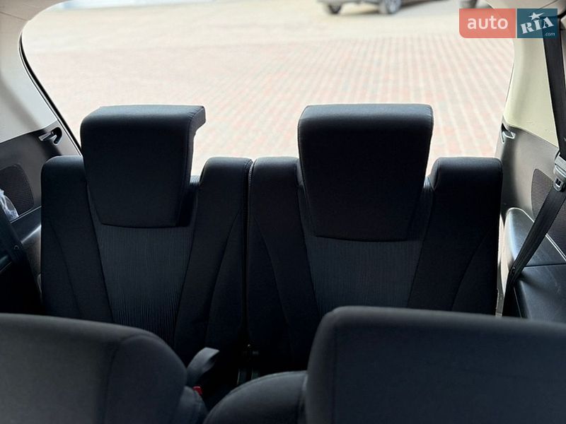 Мінівен Mazda 5 2011 в Рівному фото 18 Мінівен Mazda 5 2011 в Рівному