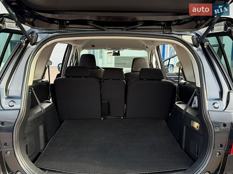 Мінівен Mazda 5 2011 в Рівному фото 24 Мінівен Mazda 5 2011 в Рівному