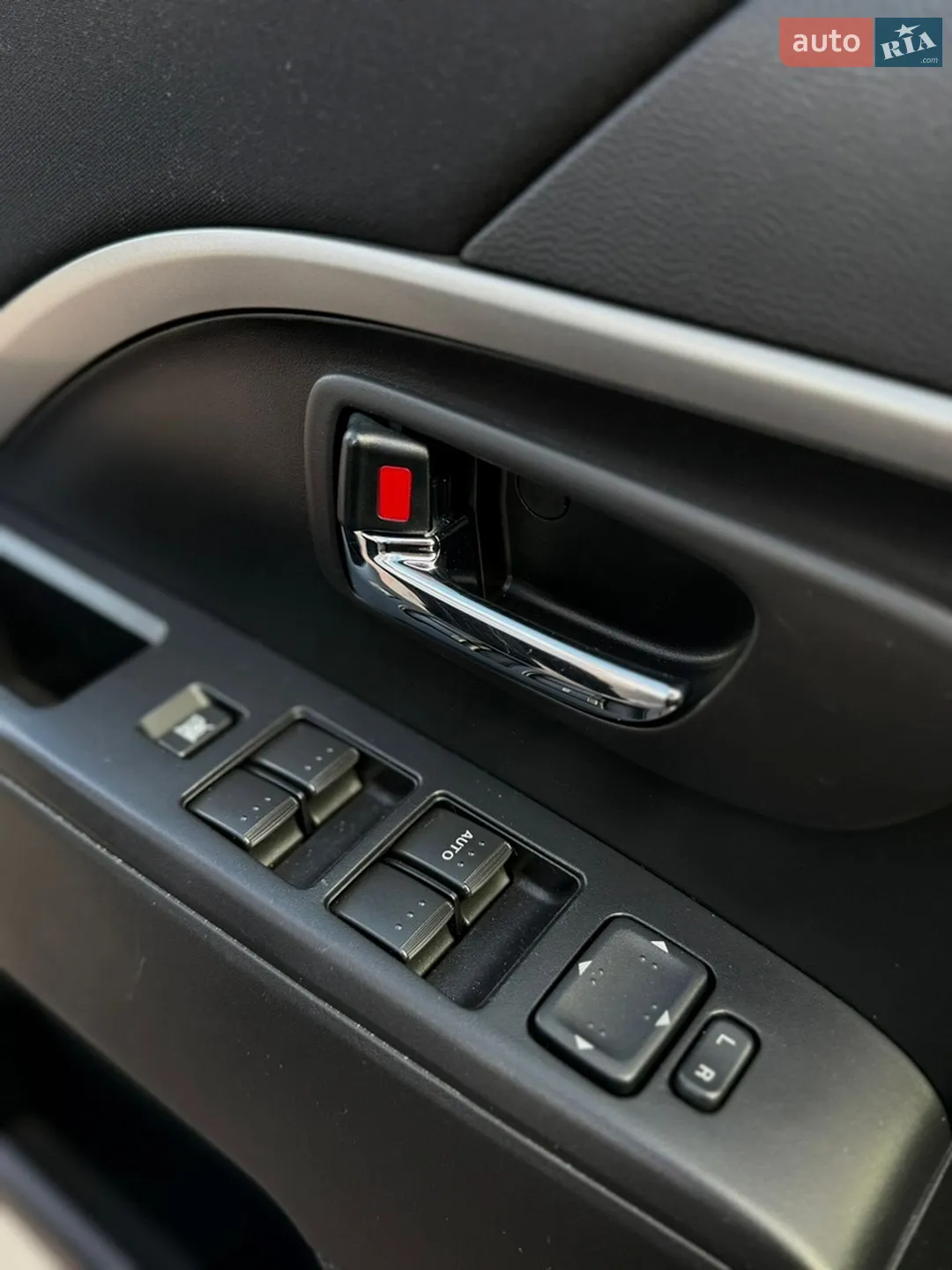 2011 Mazda 5 - мініатюра 34