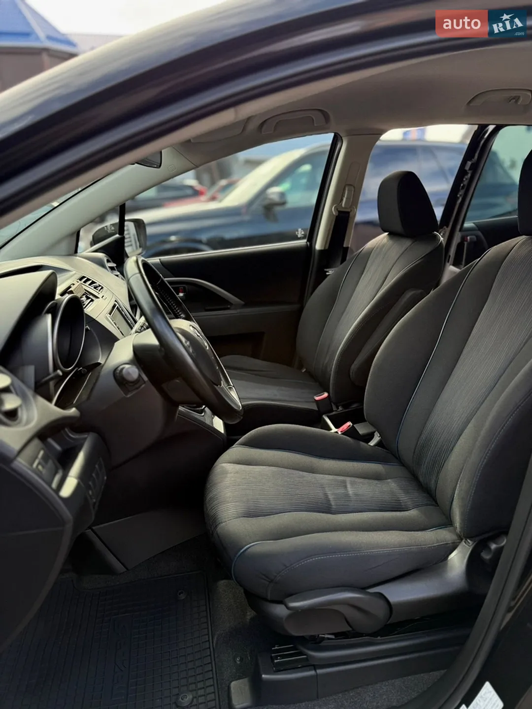 2011 Mazda 5 - мініатюра 38