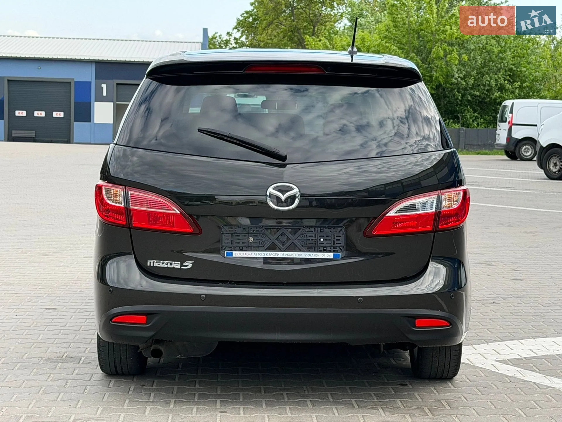 2011 Mazda 5 - мініатюра 10