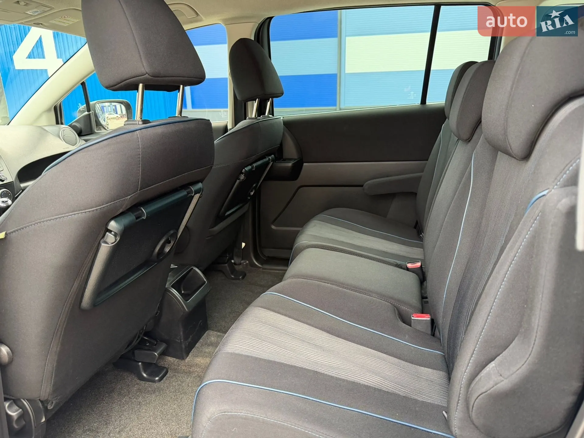 2011 Mazda 5 - мініатюра 30