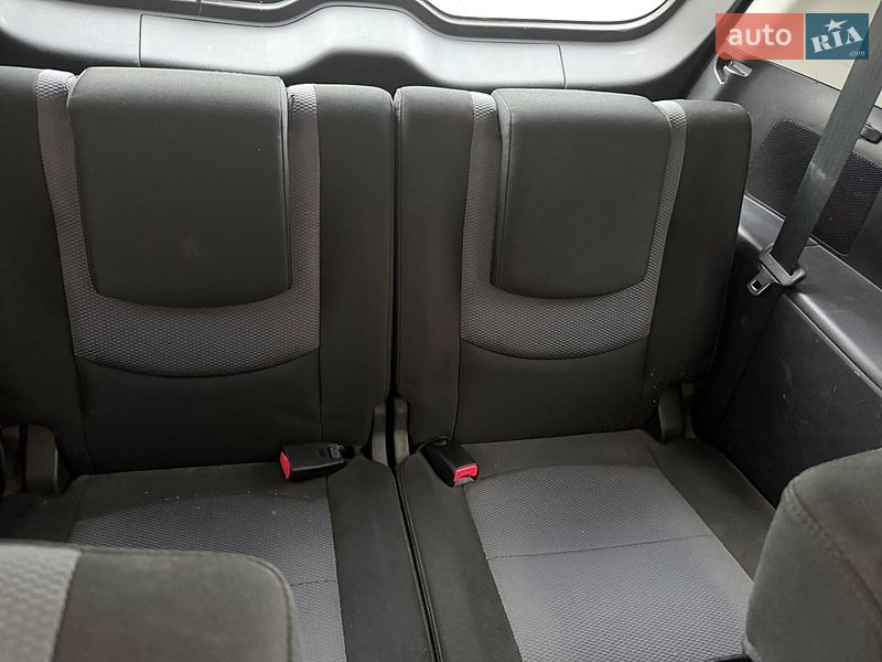 Минивэн Mazda 5 2006 в Стрые