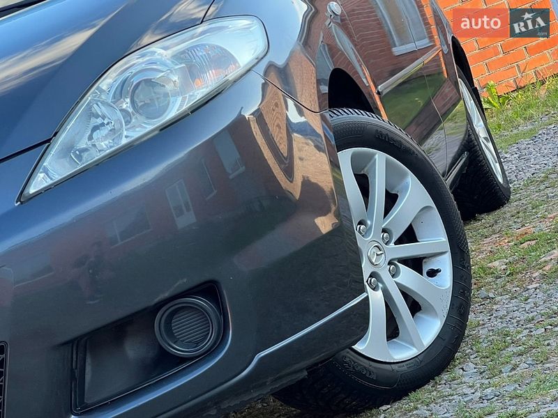 Минивэн Mazda 5 2006 в Дрогобыче