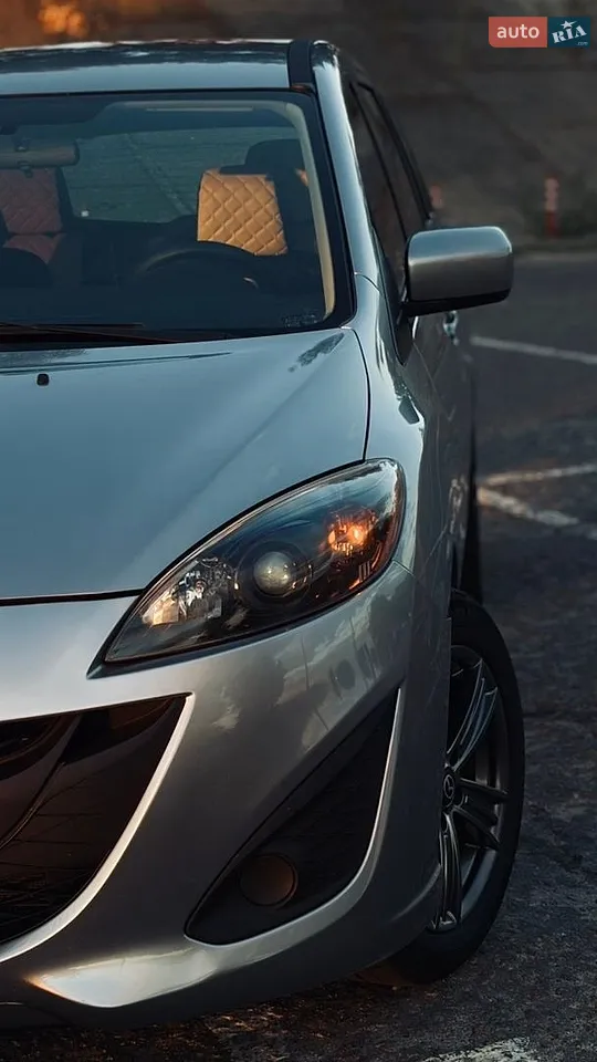 2011 Mazda 5 - мініатюра 18