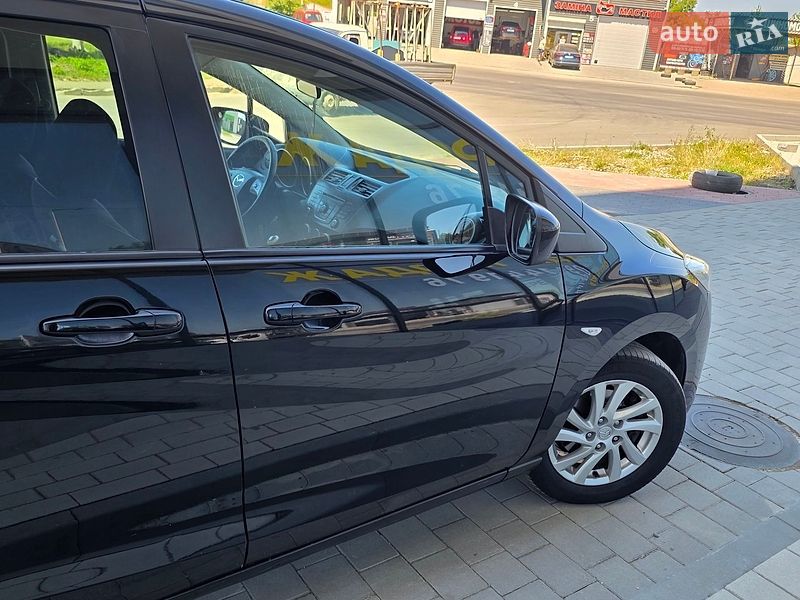 Минивэн Mazda 5 2011 в Ивано-Франковске