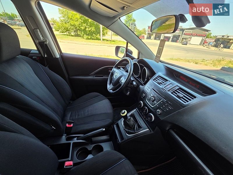 Минивэн Mazda 5 2011 в Ивано-Франковске
