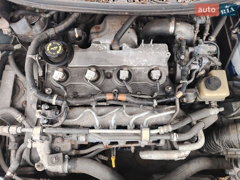 Мінівен Mazda 5 2005 в Мукачевому