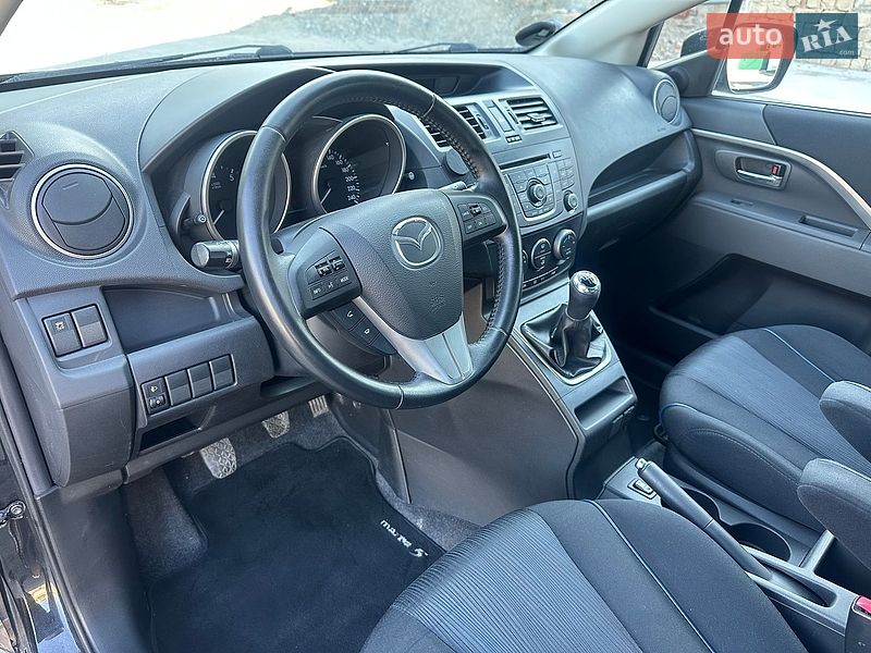 Минивэн Mazda 5 2012 в Гнивани