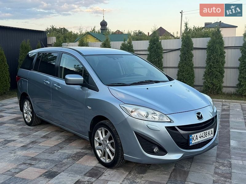 Мінівен Mazda 5 2011 в Києві