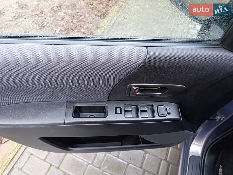 Мінівен Mazda 5 2007 в Одесі