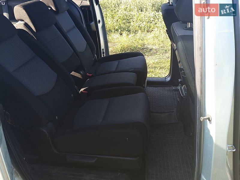 Минивэн Mazda 5 2006 в Ковеле