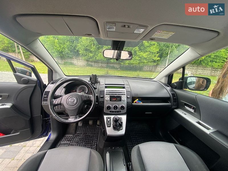 Мінівен Mazda 5 2006 в Кореці