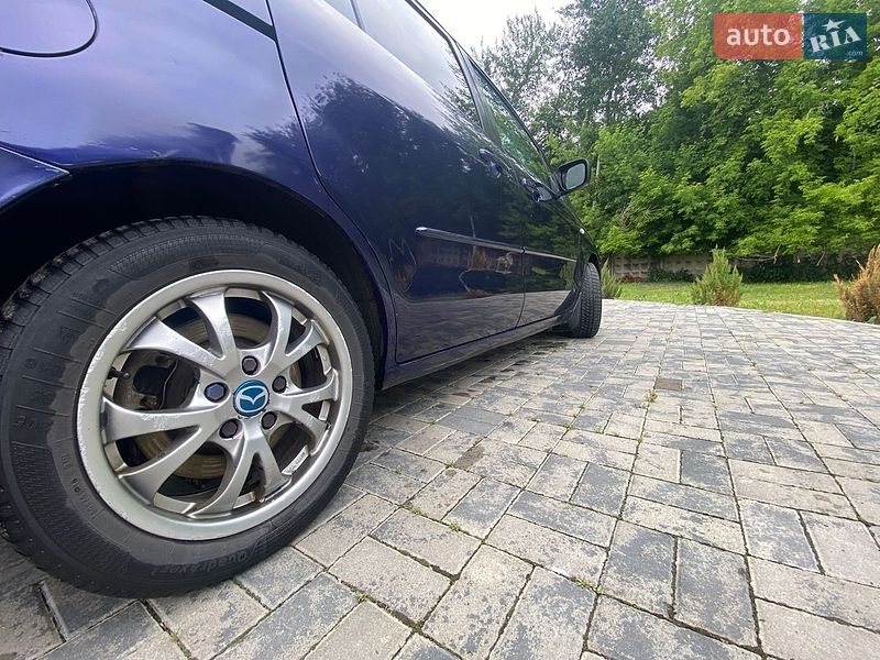 Мінівен Mazda 5 2006 в Кореці