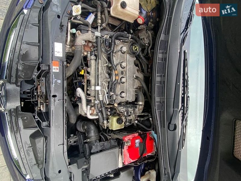 Мінівен Mazda 5 2006 в Кореці