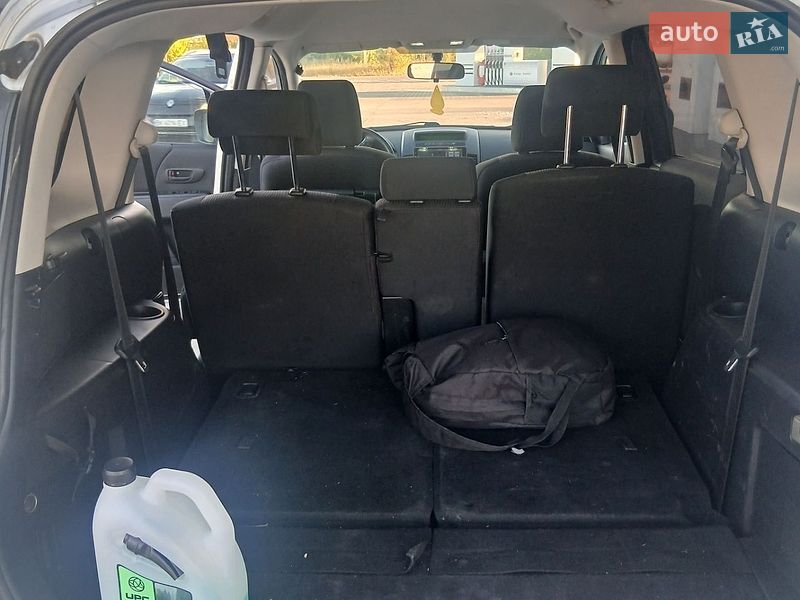 Мінівен Mazda 5 2008 в Рівному