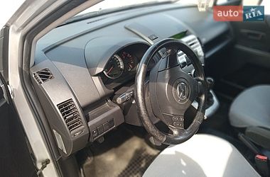 Минивэн Mazda 5 2005 в Сторожинце