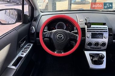 Мінівен Mazda 5 2006 в Києві