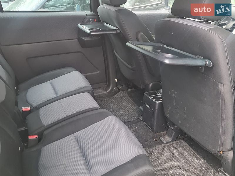 Мінівен Mazda 5 2006 в Києві