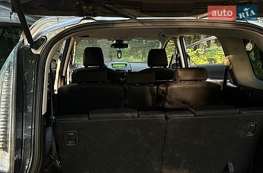 Минивэн Mazda 5 2010 в Луцке