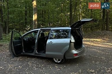 Минивэн Mazda 5 2010 в Луцке