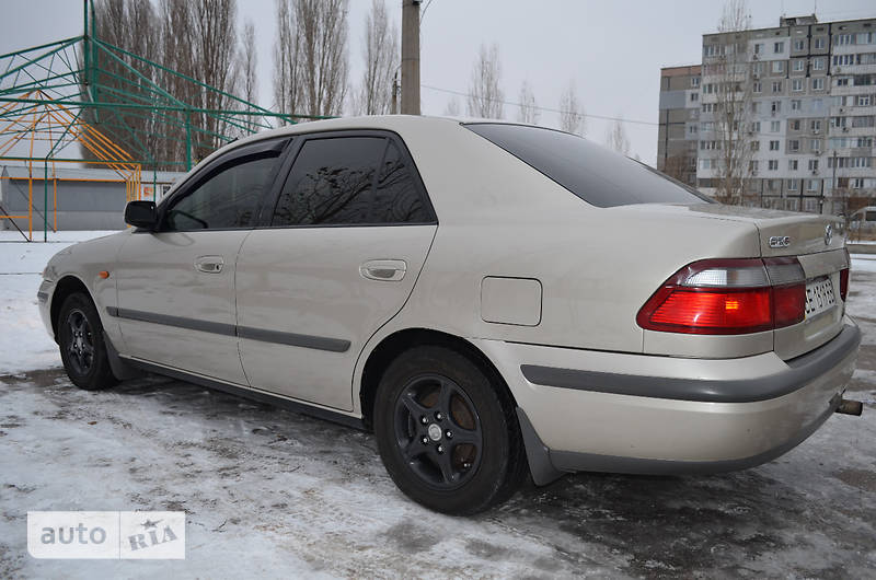 Седан Mazda 626 1998 в 