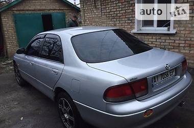 Седан Mazda 626 1992 в Киеве